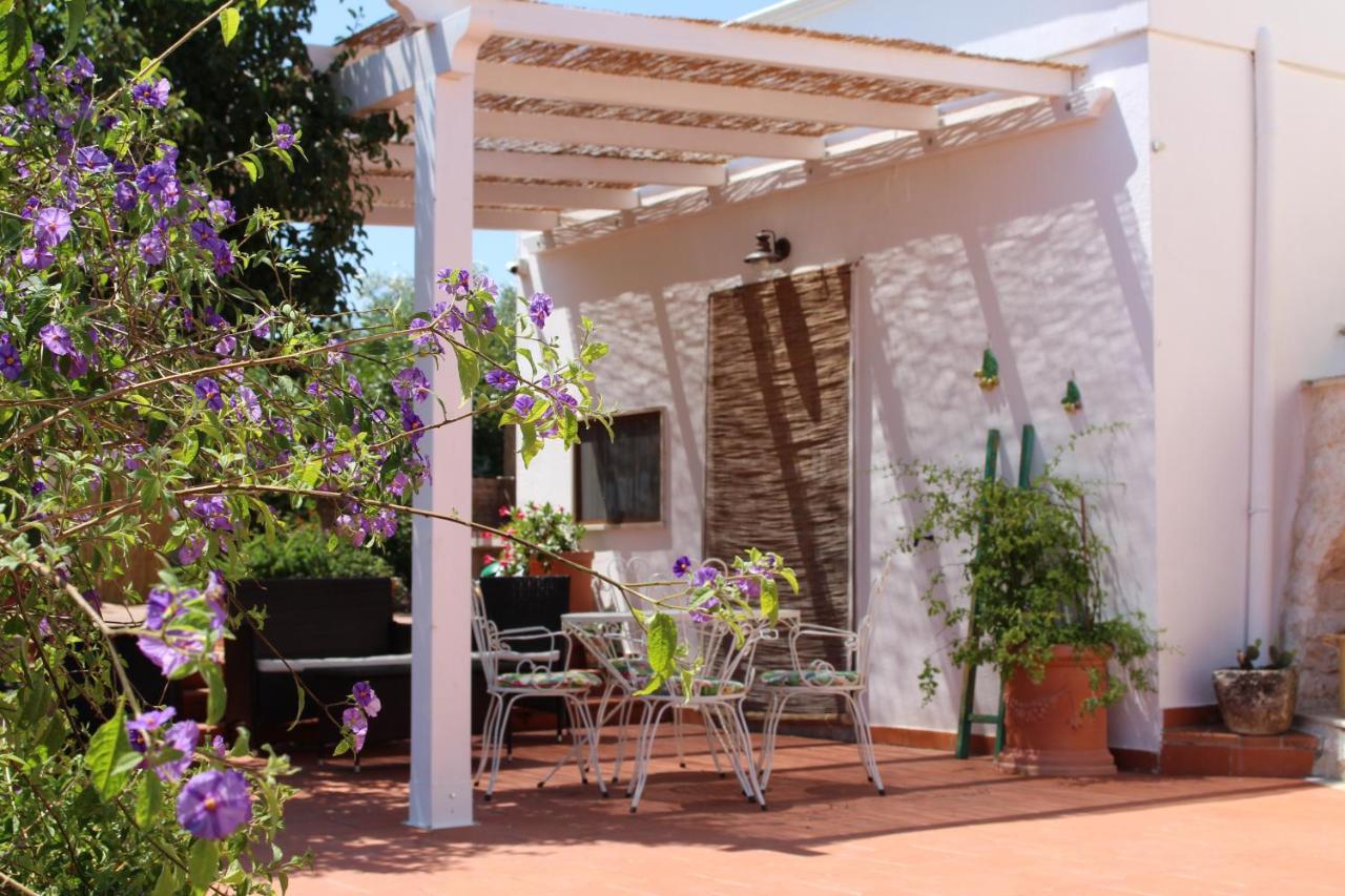 Trullo Il Melograno Pensionat Ostuni Eksteriør billede